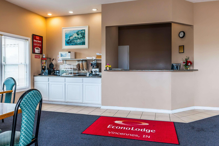 Public Area 2, Econo Lodge Vincennes, Knox