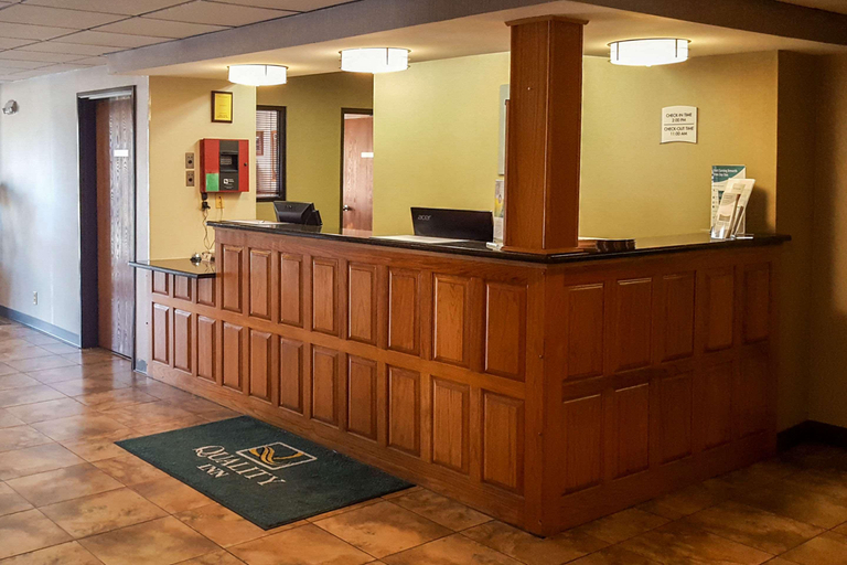 Public Area 2, Quality Inn Ozark-Springfield South, Christian