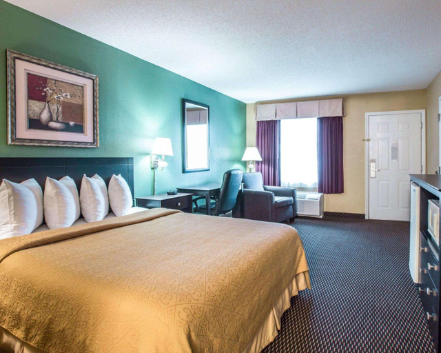 Bedroom 3, Quality Inn Andrews, Cherokee