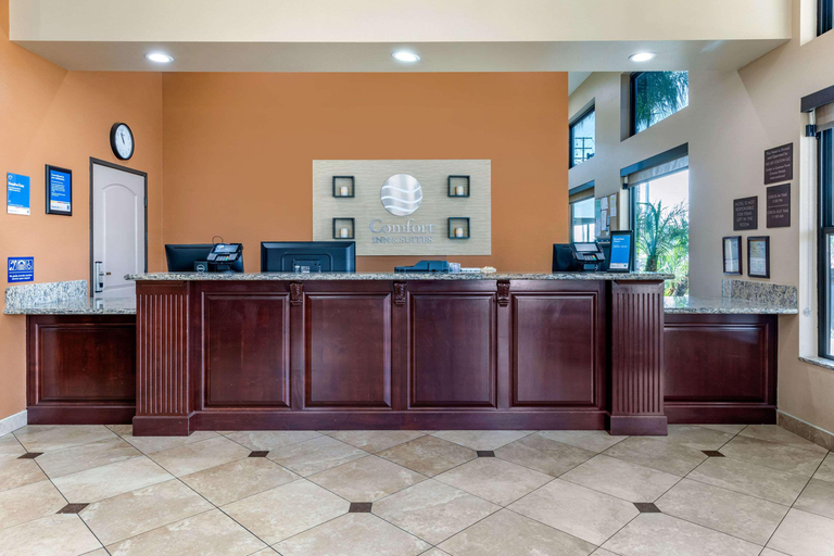 Public Area 3, Comfort Inn & Suites San Bernardino, San Bernardino