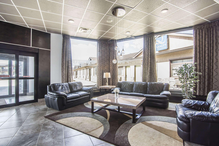 Public Area 2, Quality Inn & Suites, Division No. 17