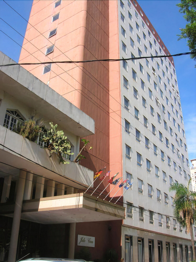 Julio Cesar Hotel, Capital