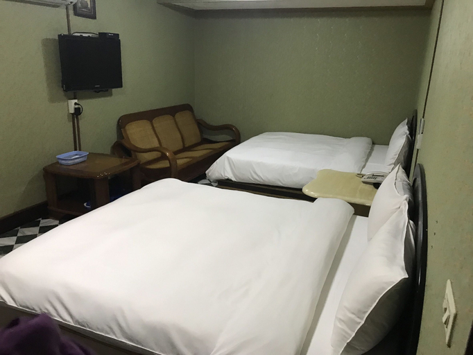 Bedroom 2, Gui Zu Hotel, Yilan