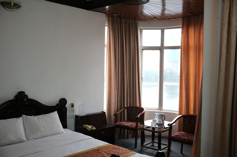 Trade Hotel Lake View, Ba Đình