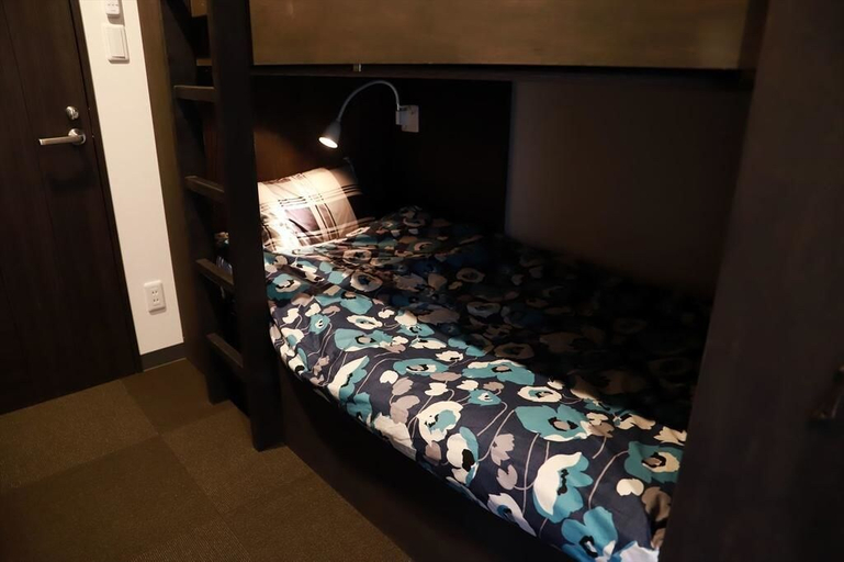 Bedroom 4, Hostel Taichi-House, Osaka