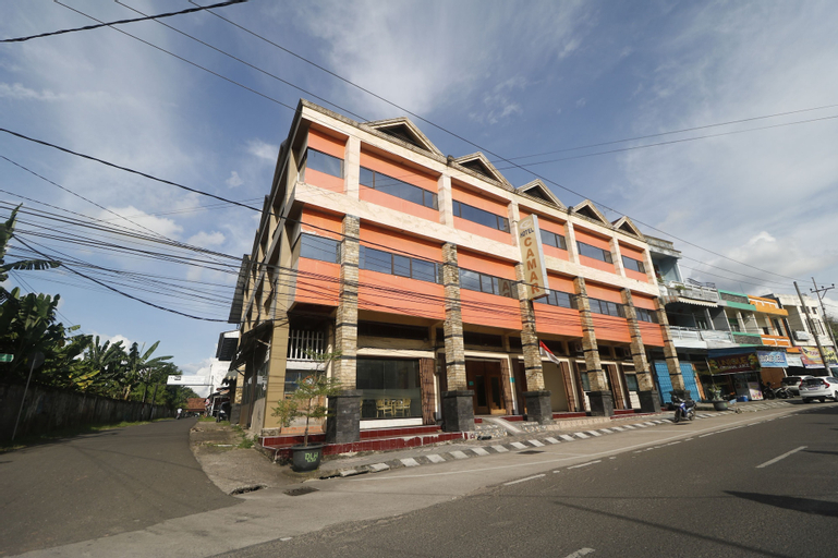 RedDoorz Plus near Jambi Prima Mall, Jambi