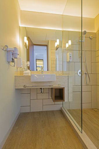 Holiday Inn Express Jakarta Pluit Citygate, North Jakarta