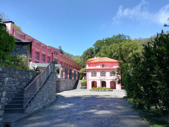Hotel Quinta da Serra, Câmara de Lobos