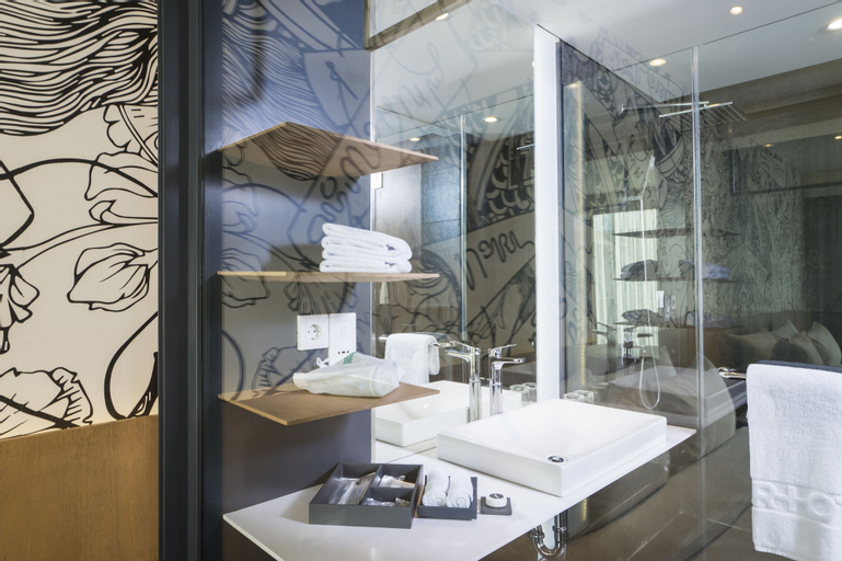 Bathroom 6