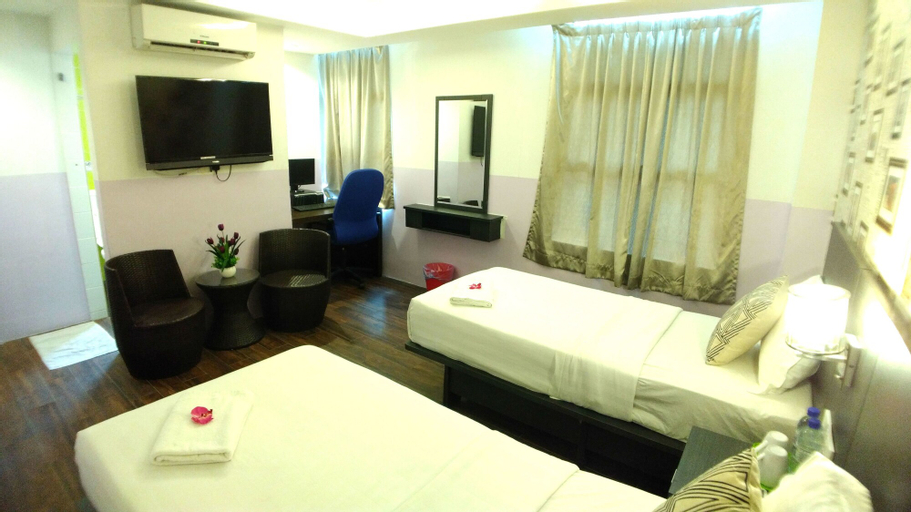 Apple 1 Hotel Queensbay, Barat Daya