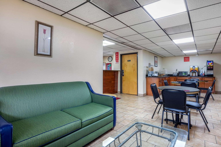 Public Area 2, Econo Lodge Chattanooga Northeast - Ooltewah, Hamilton
