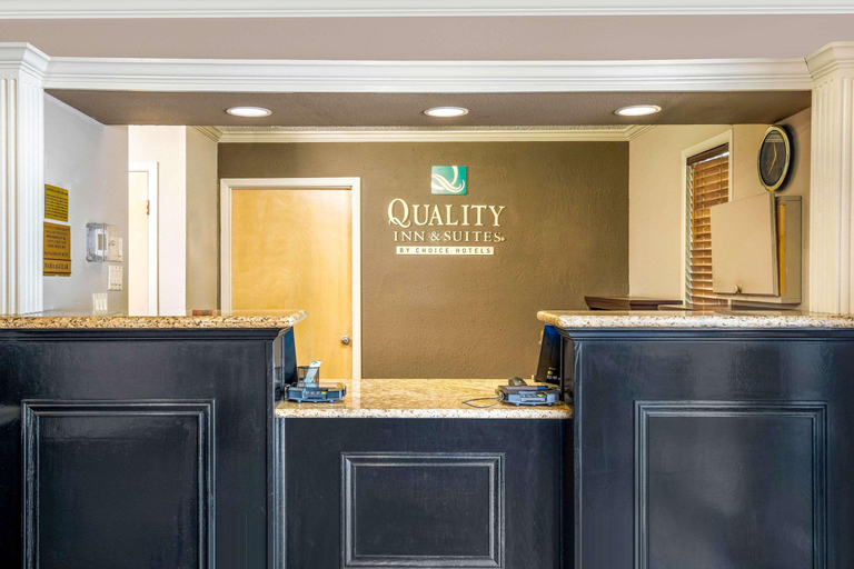 Public Area 3, Quality Inn & Suites Weatherford, Parker