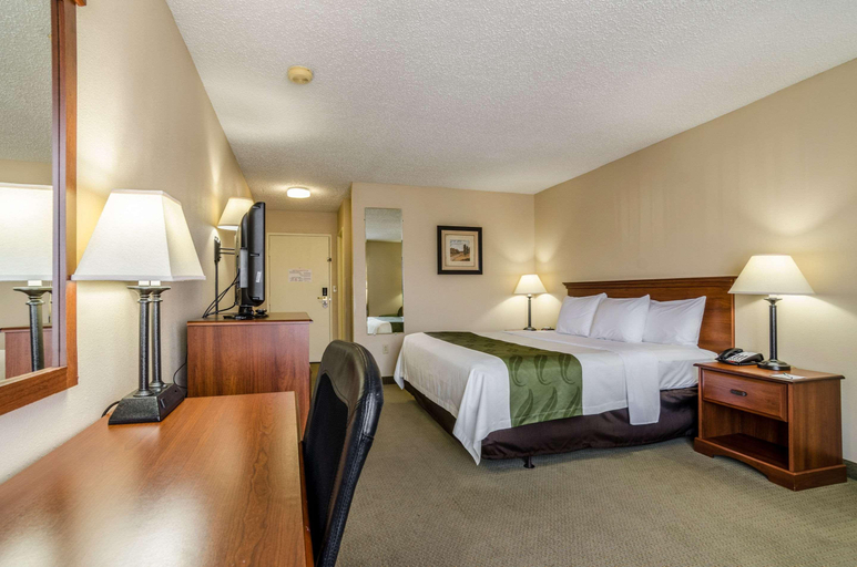 Bedroom 3, Quality Inn Harrison North, Boone