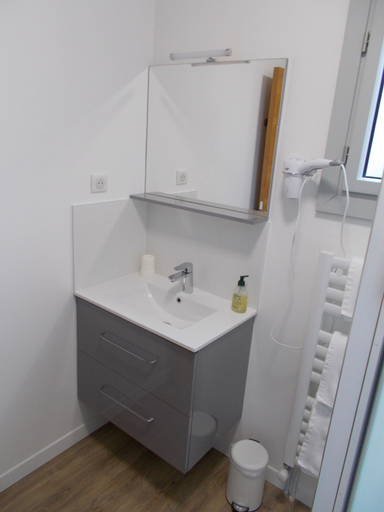Bathroom 4, La Maison Lydia, Tarn-et-Garonne