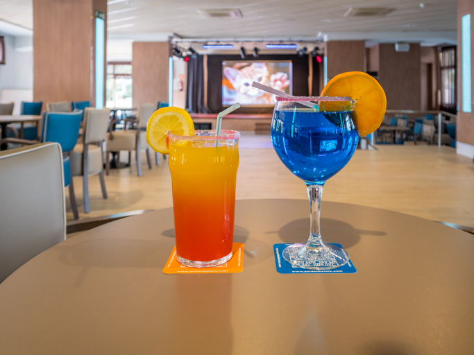 Food & Drinks 5, Golden Avenida Family Suites, Tarragona