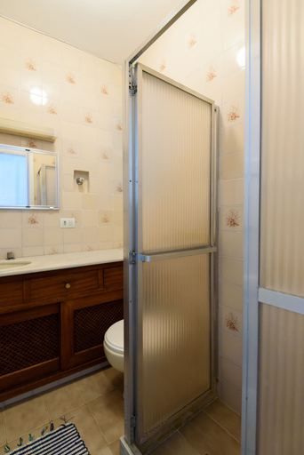 Bathroom, Omar do Rio - SL906, Rio de Janeiro