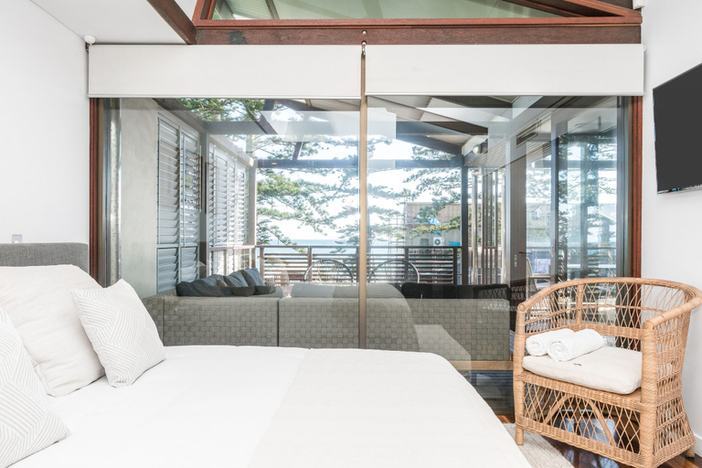 Bedroom 3, Your Luxury Escape - On The Bay, Byron
