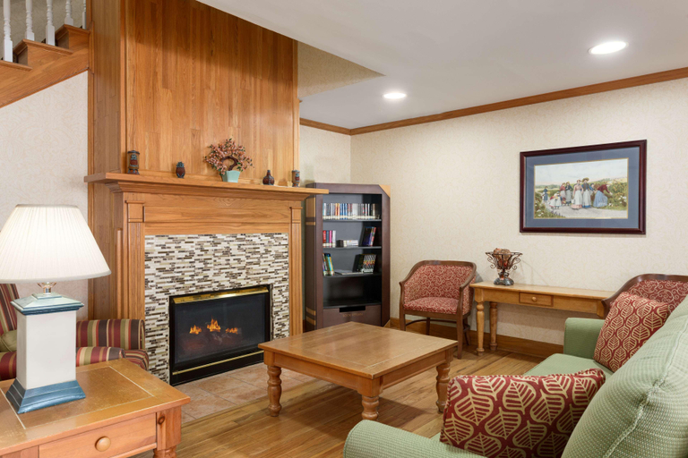 Public Area 2, Howard Johnson by Wyndham Murfreesboro, Rutherford