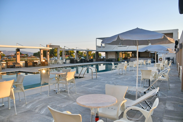 Food & Drinks 5, Castro Beach, Crete
