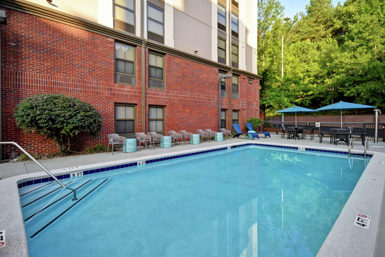 Sport & Beauty 2, Hampton Inn Atlanta-Mall Of Georgia, Gwinnett