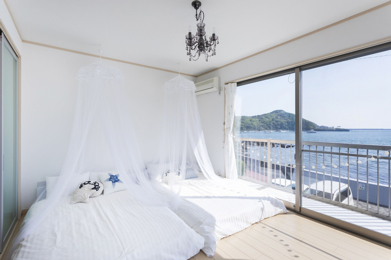 Sea Shell Marine House, Shimoda
