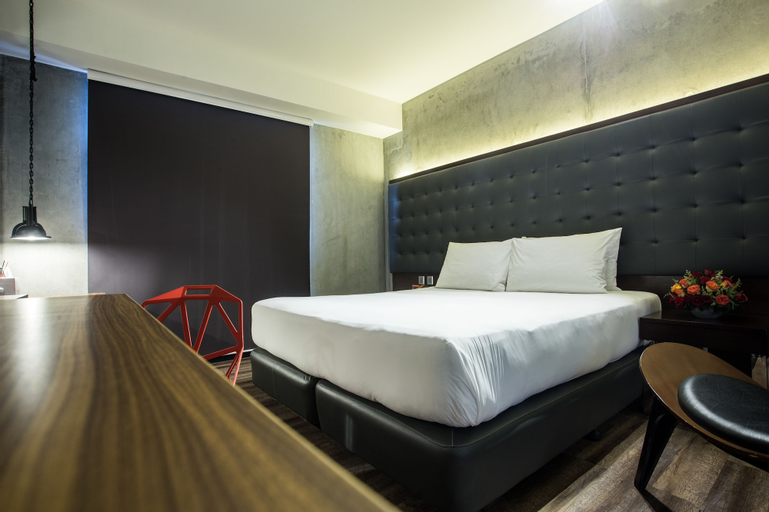 B Hotel Quezon City, Quezon City