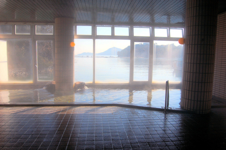 Public Area 3, Kochoran, Toba