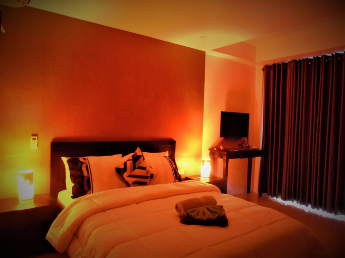 Phaidon Beach Resort, Pandan