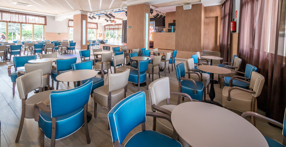 Food & Drinks 4, Golden Avenida Family Suites, Tarragona