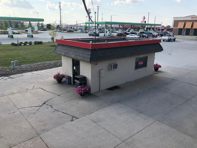 Others 4, The Inn, Pottawattamie