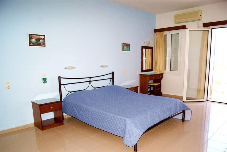 Bedroom 4, Nautica Hotel Apartments, Crete