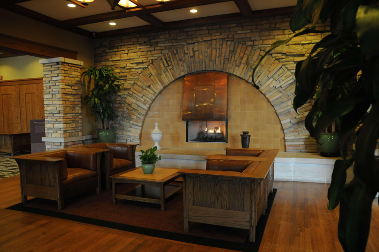 Public Area 4, DoubleTree by Hilton Libertyville - Mundelein, Lake