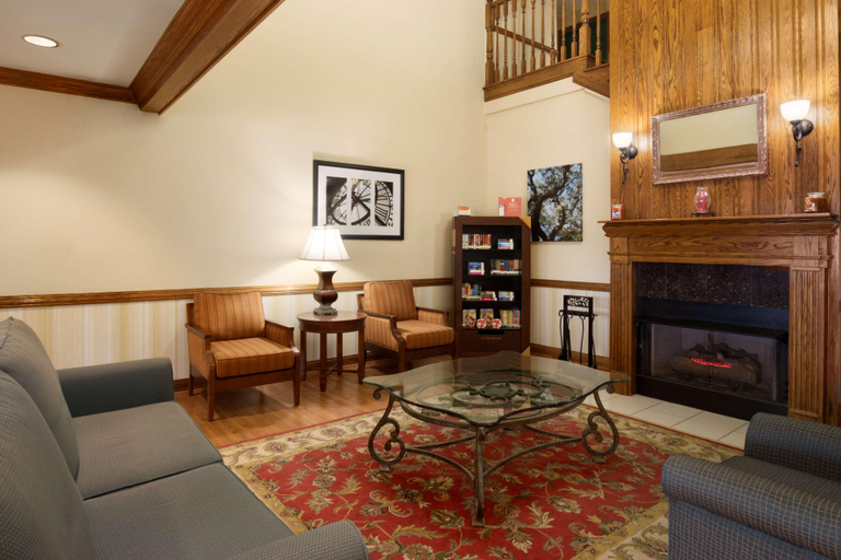 Public Area 2, Country Inn & Suites by Radisson, Columbus, GA, Muscogee