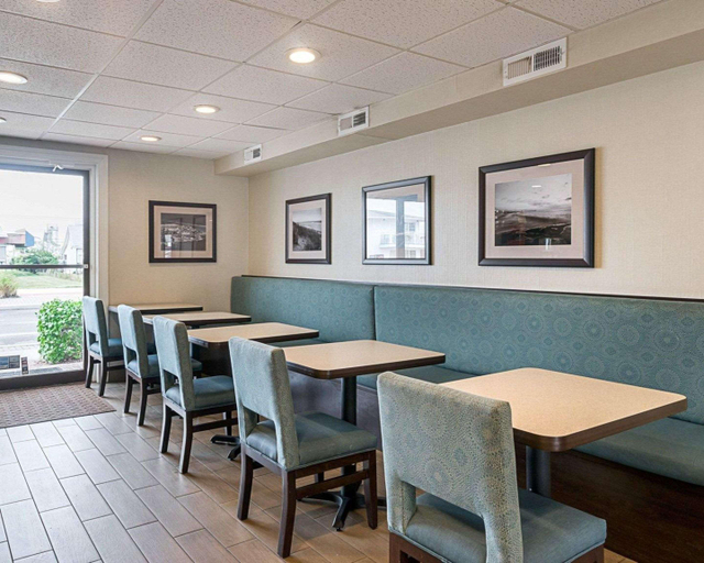 Public Area 3, Quality Inn Ocean City Beachfront, Worcester