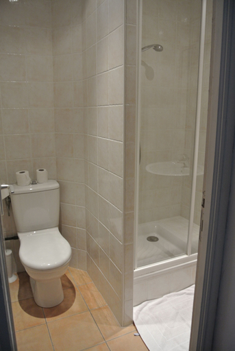 Bathroom 4, Castel Mistral, Alpes-Maritimes