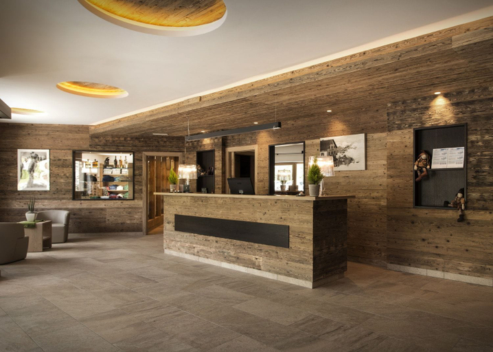 Public Area 5, Passo Sella Dolomiti Mountain Resort, Bolzano