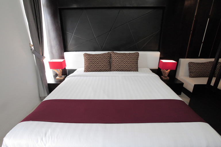 Bedroom 12
