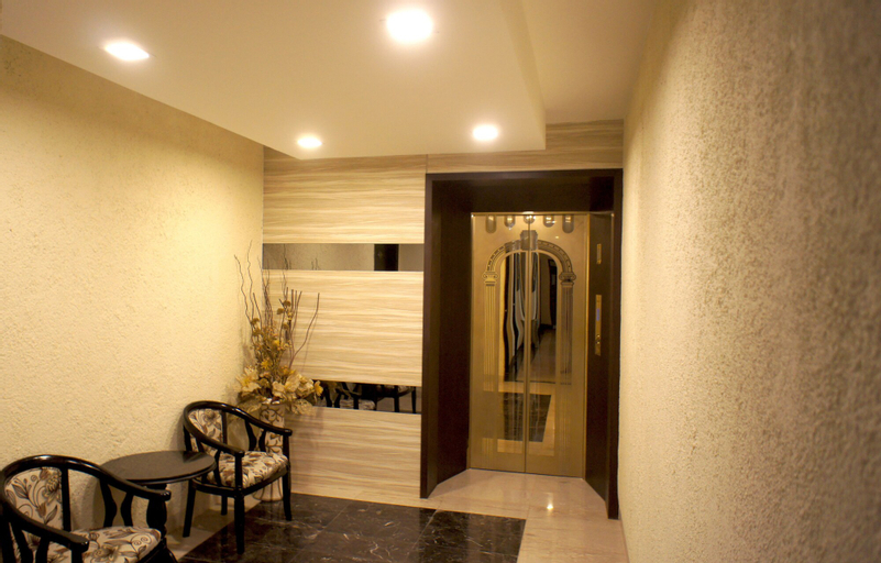 Sky View Hotel (Managed by OS), Batam