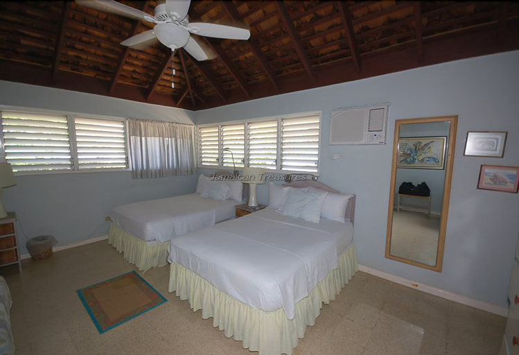 Ebb Tide, 4BR by Jamaican Treasures,