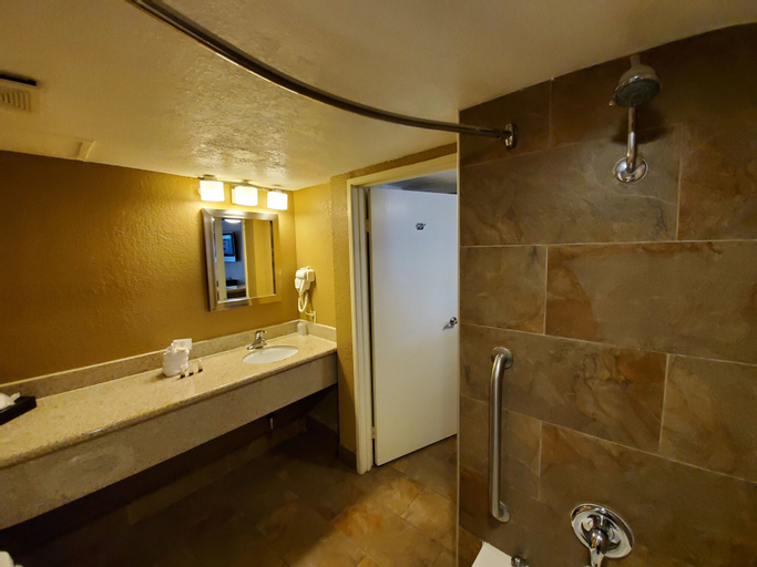 Hotel d’Lins Ontario Airport, San Bernardino