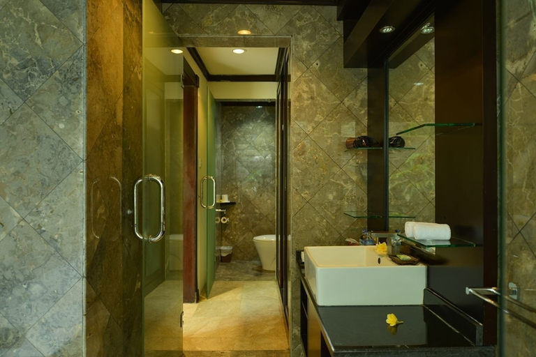 Bathroom 3, Kakiang Bungalows, Gianyar