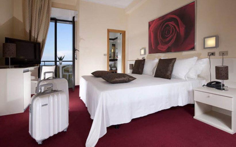 Bedroom 3, Park Hotel Kursaal Family, Rimini