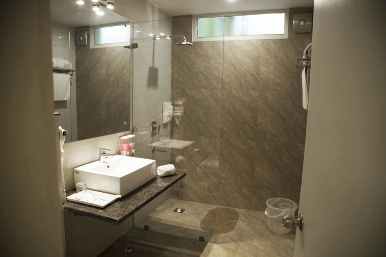 Best Western Resort Country Club, Gurgaon