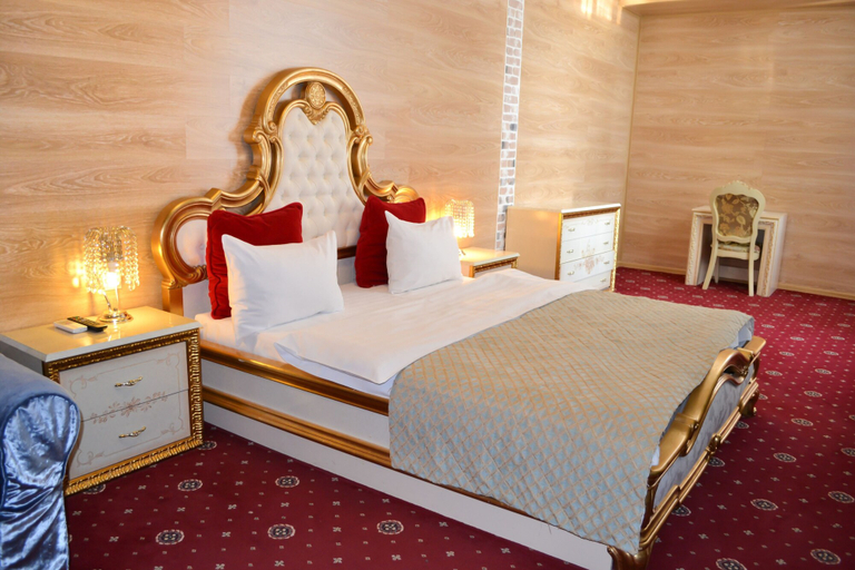 Bedroom 3, Grand Hotel Belorusskaya, Northern