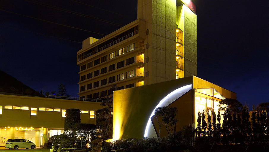 Hotel Hana Isawa, Fuefuki