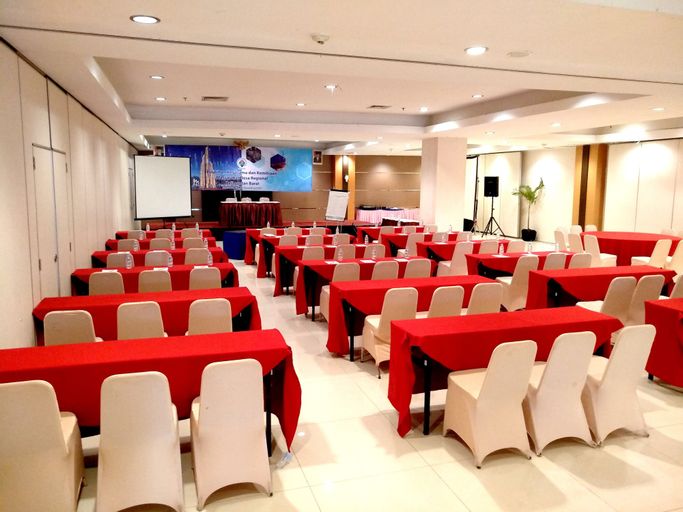 Transera Hotel Pontianak, Pontianak