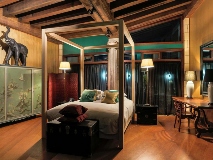 Bedroom 4, Donkey Bay Inn, Far North