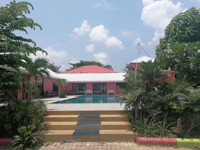 Fisherman Resort, K. Sam Roi Yot
