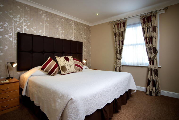 Bedroom 2, LANGHAM HOTEL, EASTBOURNE, East Sussex