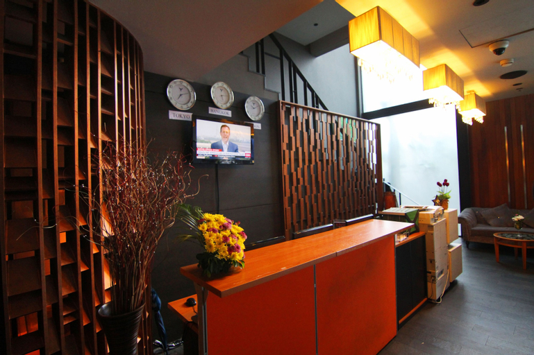 Aspira Hiptique Sukhumvit 13, Wattana